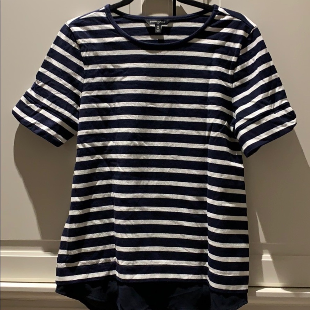Short sleeve top
